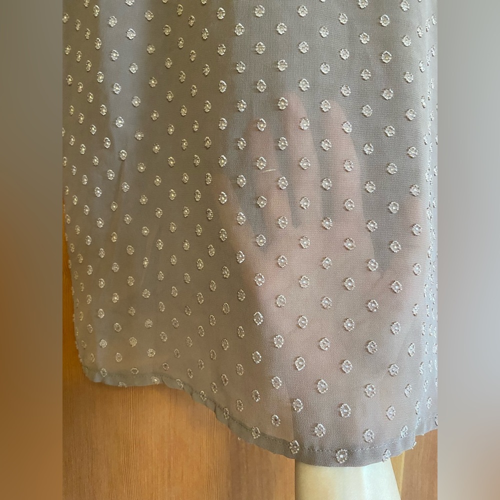 H&M Ruffle Neck Button-Up Tank - Picture 8 of 12
